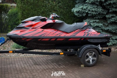 Oklejanie skutera wodnego